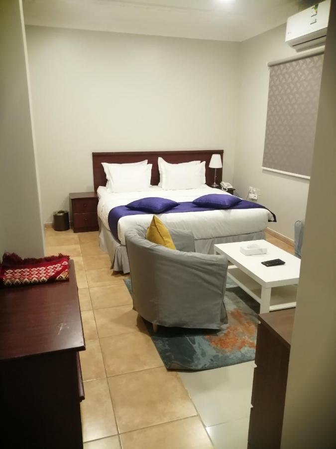 Апарт готель Nozol Al Toot Furnished Units Ер-Ріяд Екстер'єр фото