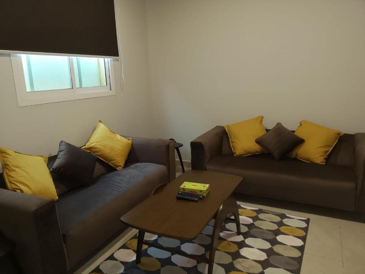 Апарт готель Nozol Al Toot Furnished Units Ер-Ріяд Екстер'єр фото